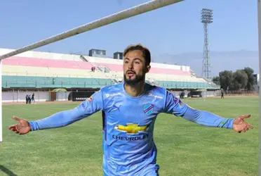 La Academia se mide ante Universitario de Vinto por la Liga Tigo.