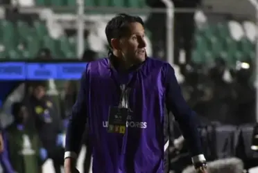 Un ex directivo de Bolívar habló del pasar de Beñat por el club y su situación con la gente tras el último partido.