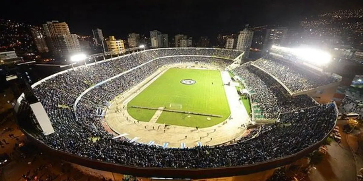 Bolívar y Wilstermann juegan la final en el Estadio hernando Siles.