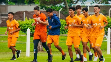 El 4 de febrero ambos equipos se van a disputar la Copa Santa Cruz y llegan con presentes muy diferentes