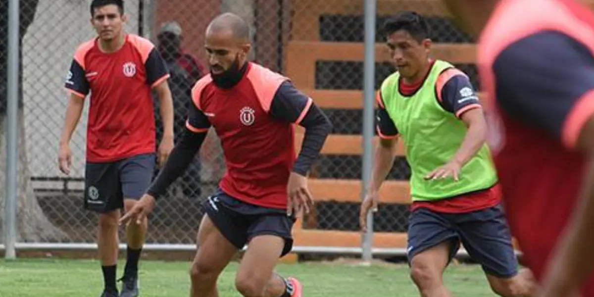 El club de Cochabamba puso en marcha la temporada del 2024 pero algunos futbolistas se ausentaron