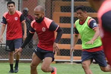 El club de Cochabamba puso en marcha la temporada del 2024 pero algunos futbolistas se ausentaron