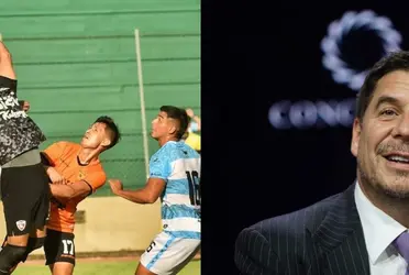 El directivo de un club de Bolivia hizo un reclamo desmedido al ser perjudicado por el arbitro.