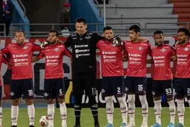 El equipo de Cochabamba aguarda por la sanción que podría afectarlos en la liga y aun no fue decretada. 