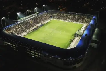 El estadio de Always Ready ya tiene iluminaria y solo resta modificar el césped.