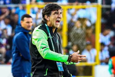 Según Premium, Gustavo Costas dejaría de ser director técnico de la selcción boliviana tras un paupérrimo inicio de Eliminatorias.